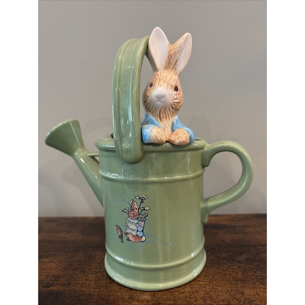 Vintage 1999 Beatrix Potter Peter Rabbit Ceramic Watering Can Vase
